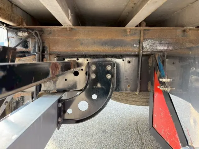 いすゞ フォワード LPG-FTR90T2の写真13