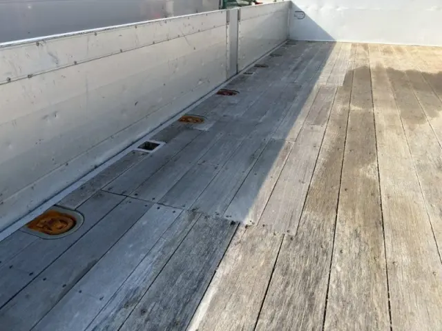 いすゞ フォワード LPG-FTR90T2の写真27