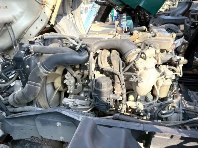 いすゞ フォワード LPG-FTR90T2の写真28