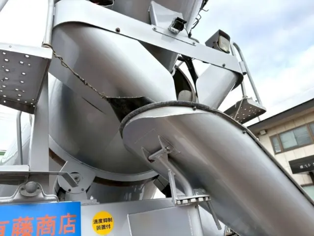 三菱 ファイター QKG-FK72FZの写真10