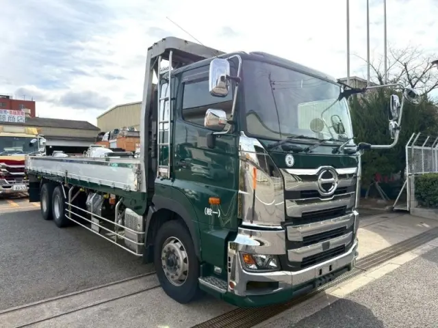 日野 プロフィア 2DG-FR1AJA(6x2)の写真2