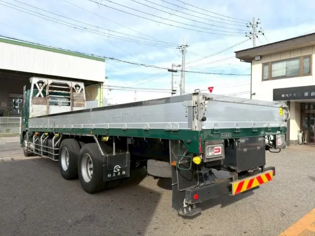 日野 プロフィア 2DG-FR1AJA(6x2)の写真4