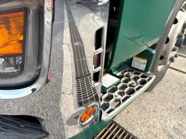 日野 プロフィア 2DG-FR1AJA(6x2)の写真14