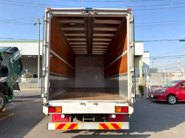 いすゞ フォワード 2RG-FSR90T2の写真9