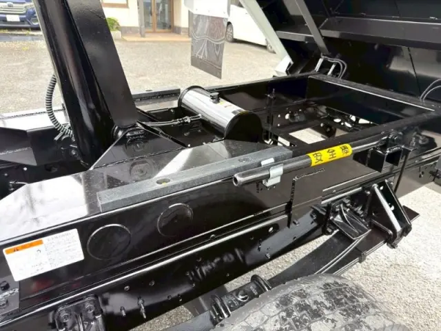 いすゞ フォワード 2RG-FRR90S2の写真16