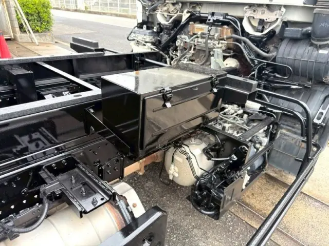 いすゞ フォワード 2RG-FRR90S2の写真18
