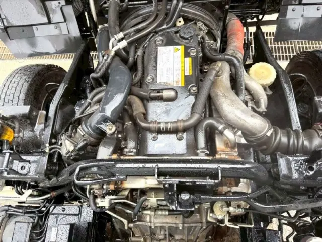 いすゞ フォワード 2RG-FRR90S2の写真23