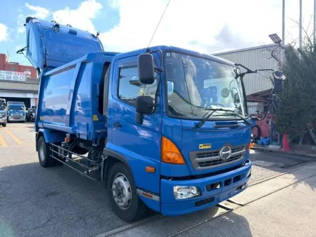 日野 レンジャー QKG-FJ7JGAAの写真6