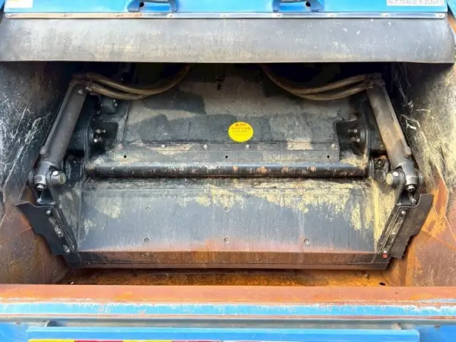 日野 レンジャー QKG-FJ7JGAAの写真12