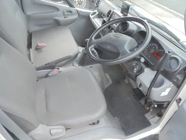 日野 デュトロ TKG-XZU640F(2WD)の写真30