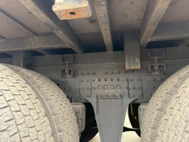 ＵＤ クオン 2PG-CD5CA(6x2)の写真8