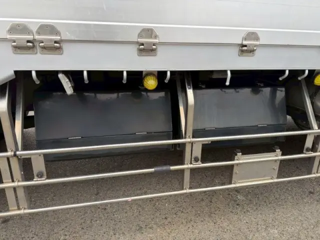 ＵＤ クオン 2PG-CD5CA(6x2)の写真9