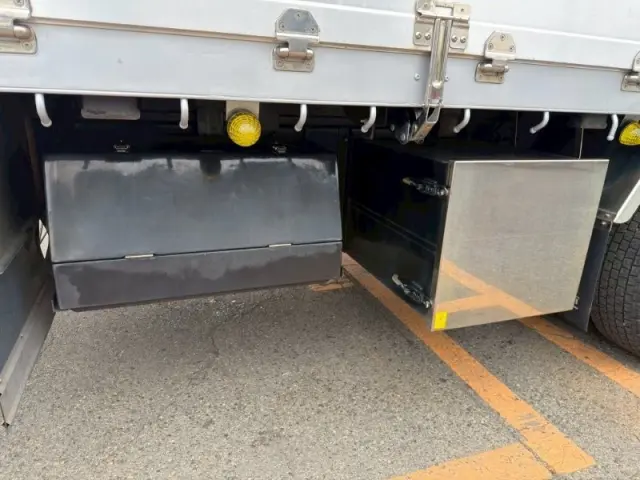 ＵＤ クオン 2PG-CD5CA(6x2)の写真10