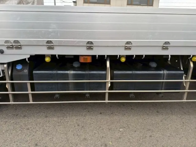 ＵＤ クオン 2PG-CD5CA(6x2)の写真13