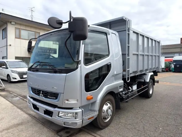 三菱 ファイター 2KG-FK61Fの写真2