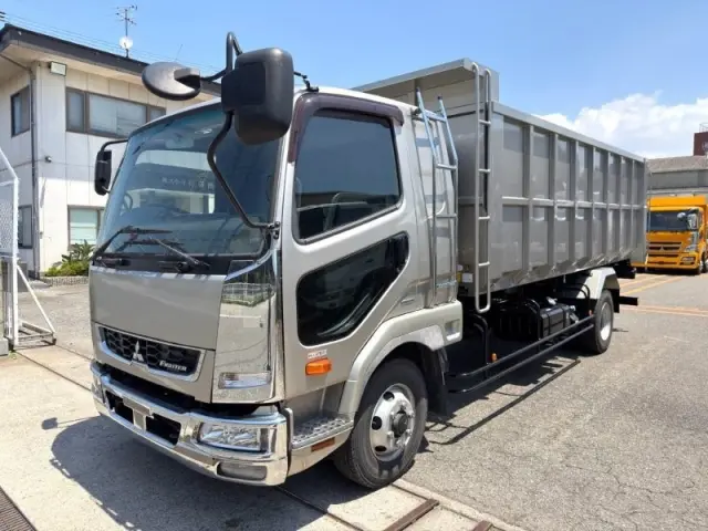 三菱 ファイター 2KG-FK61Fの写真2