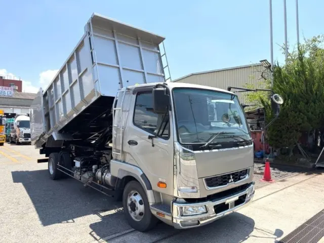 三菱 ファイター 2KG-FK61Fの写真6