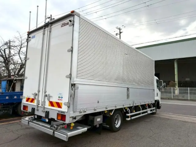 いすゞ フォワード 2RG-FRR90S2の写真3