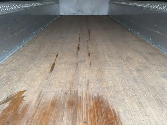 いすゞ フォワード 2RG-FRR90S2の写真12