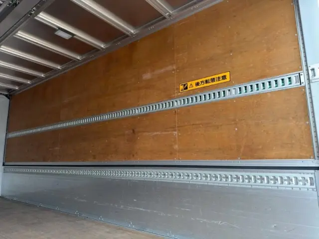 いすゞ フォワード 2RG-FRR90S2の写真15