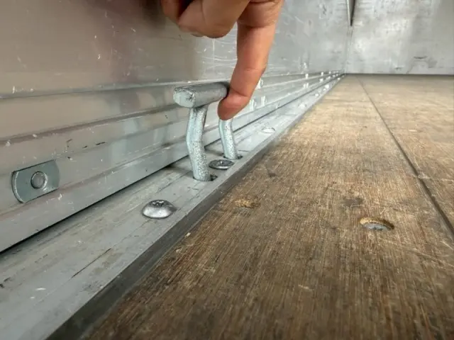 いすゞ フォワード 2RG-FRR90S2の写真16