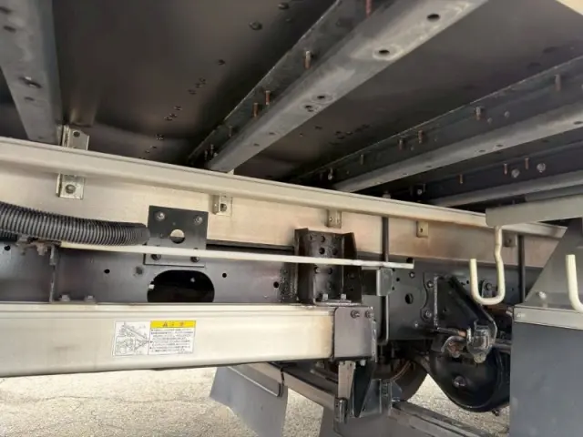 いすゞ フォワード 2RG-FRR90S2の写真19