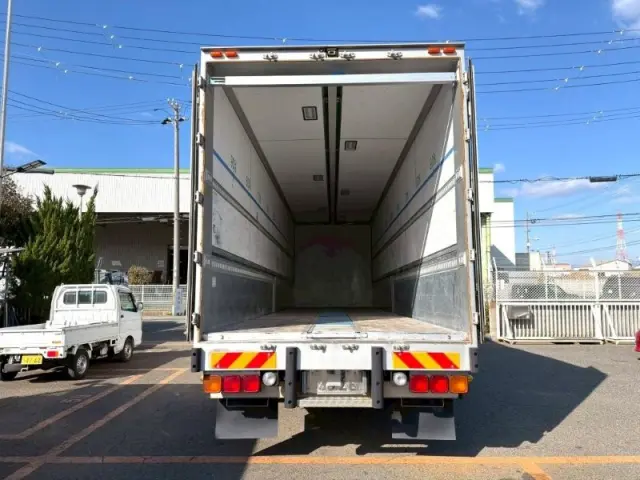 日野 プロフィア 2DG-FW1AHG(8x4)の写真9