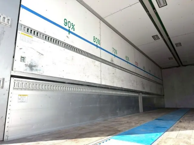 日野 プロフィア 2DG-FW1AHG(8x4)の写真12