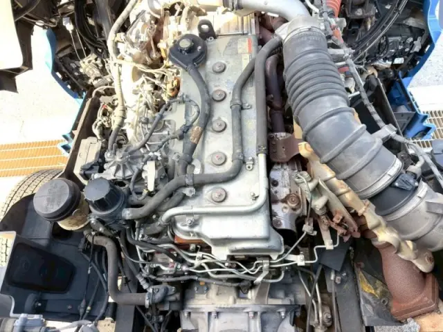 日野 プロフィア 2DG-FW1AHG(8x4)の写真23