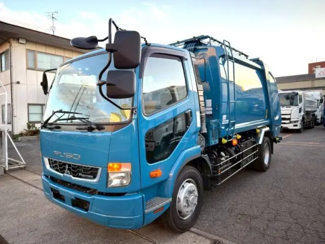 三菱 ファイター 2KG-FK72FZの写真1