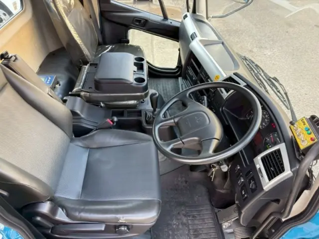 三菱 ファイター 2KG-FK72FZの写真44