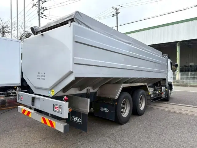 日野 プロフィア 2DG-FR1AJG(6x2)の写真3