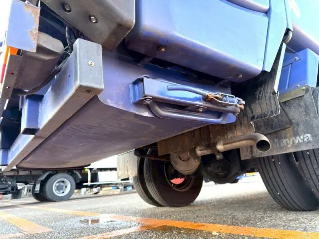 三菱 キャンター 2PG-FEB90(2WD)の写真18