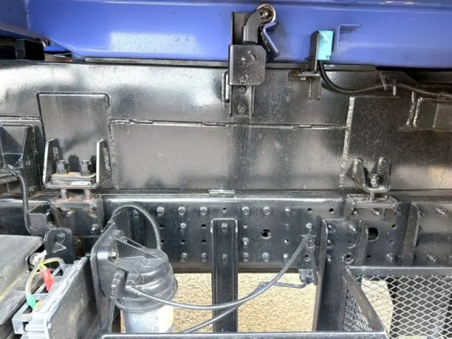 三菱 キャンター 2PG-FEB90(2WD)の写真24