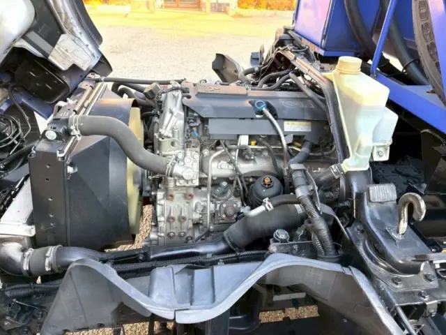 三菱 キャンター 2PG-FEB90(2WD)の写真27