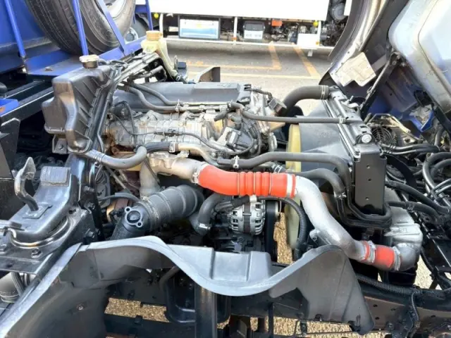 三菱 キャンター 2PG-FEB90(2WD)の写真28