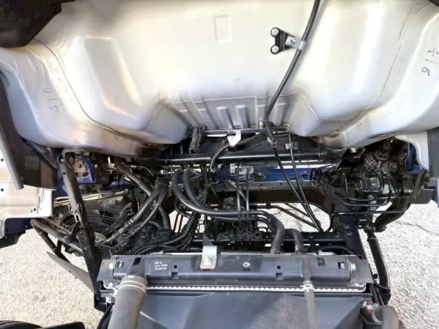 三菱 キャンター 2PG-FEB90(2WD)の写真30