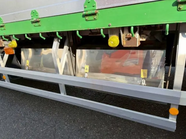 日野 プロフィア QPG-FR1EXEA(6x2)の写真12