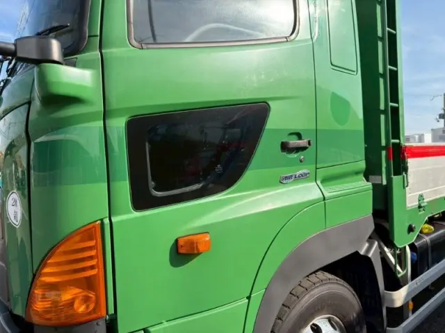 日野 プロフィア QPG-FR1EXEA(6x2)の写真17