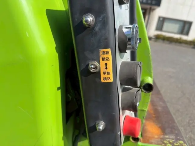 いすゞ エルフ TPG-NKR85AN(2WD)の写真15