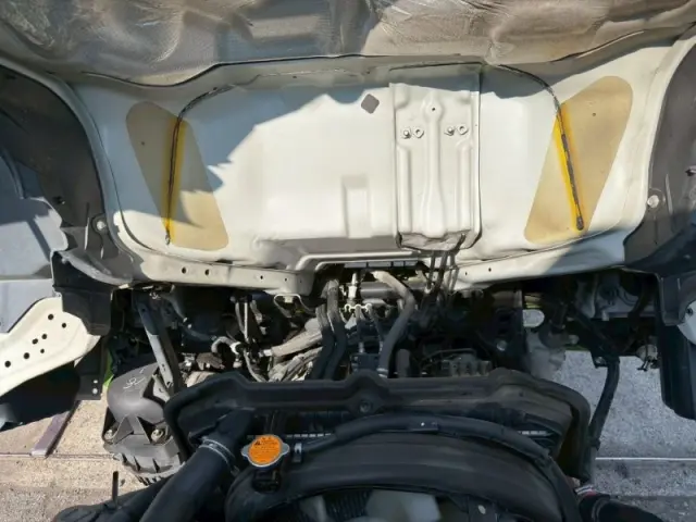 いすゞ エルフ TPG-NKR85AN(2WD)の写真27