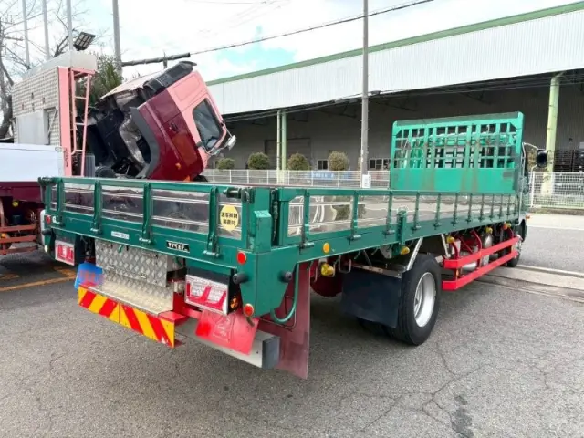 三菱 ファイター QKG-FK62FZの写真3