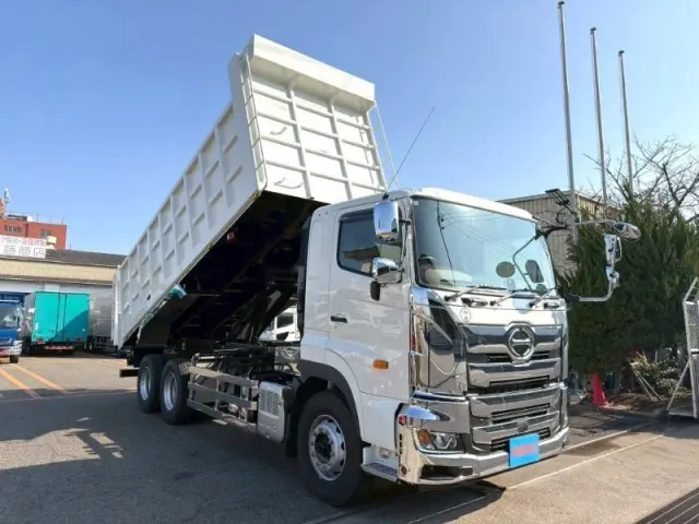 日野 プロフィア 2DG-FS1AJE(6x4)の写真6