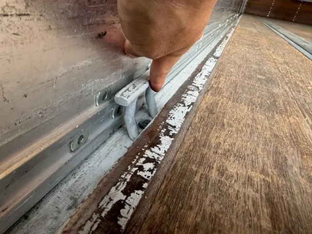 日野 プロフィア QPG-FR1EXEG(6x2)の写真14