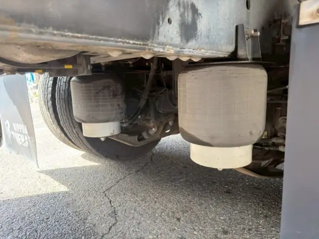 日野 プロフィア QPG-FR1EXEG(6x2)の写真15