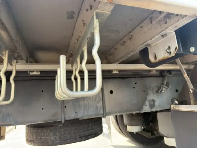 日野 プロフィア QPG-FR1EXEG(6x2)の写真16