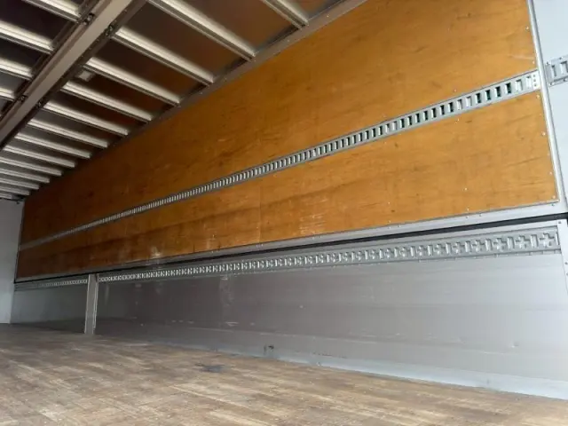 UD クオン 2PG-CD5CA(6x2)の写真13