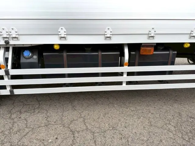 UD クオン 2PG-CD5CA(6x2)の写真19