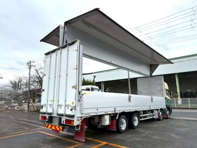 ＵＤ クオン QPG-CG5ZA(8x4)の写真7