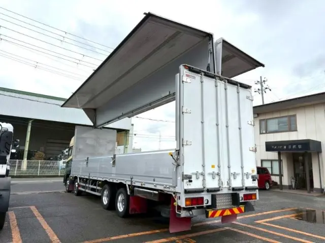 ＵＤ クオン QPG-CG5ZA(8x4)の写真8